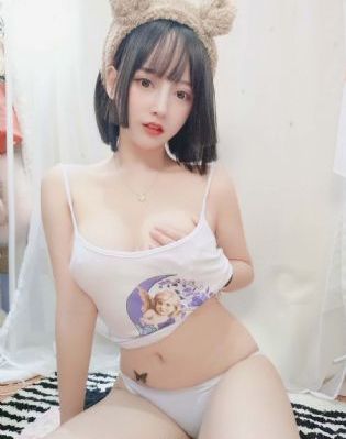 图书馆的女朋友日漫